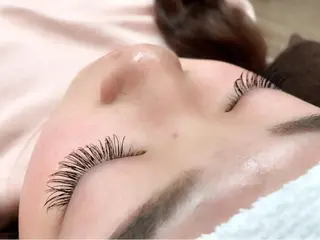 マツエク・マツパ nubes所属・🌟高田 聖菜🌟のヘアスタイル