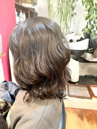 ミディアム DOG MANIA PiNCH所属・大人女性スタイル マルイチのヘアスタイル