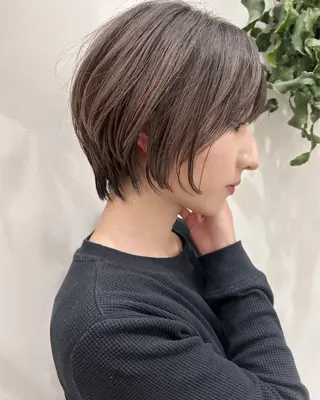 ショート 💛🤍U too e’s 鎌倉🧸のヘアスタイル