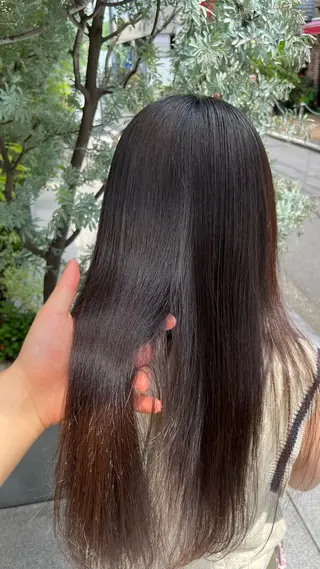 ロング 岡野 豪のヘアスタイル