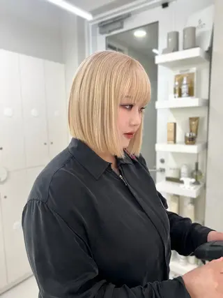 ショート カラー GAGA所属・GAGA AMIKAのヘアスタイル