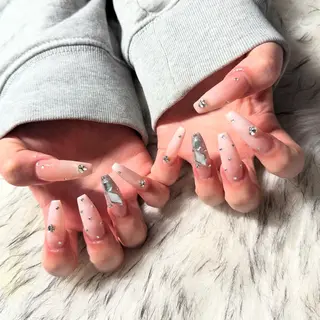 ロング mao .のネイルデザイン