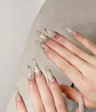 ネイル Oomiya 服部のネイルデザイン