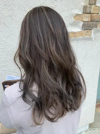 カラー GINZA CAMINOIA 高崎所属・平山 達也のヘアスタイル