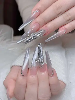 ネイル Lumi Nail 新大久保3‘のネイルデザイン
