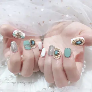 ネイル SAKURA 🍒のネイルデザイン