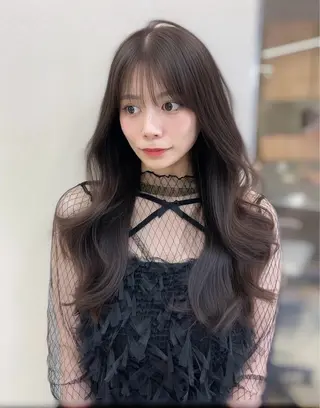 ロング Ess所属・YUKI / レイヤーカット🤍のヘアスタイル