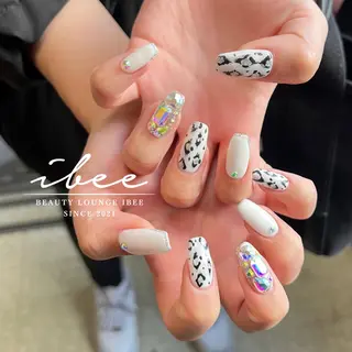ネイル ibee nail 🤍yumiのネイルデザイン