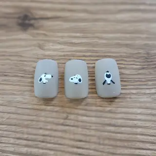 ネイル 🌲🌳🚪iiit o🌲🌳🌲のネイルデザイン