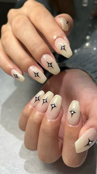 ネイル 🤎Two ERI🤎のネイルデザイン