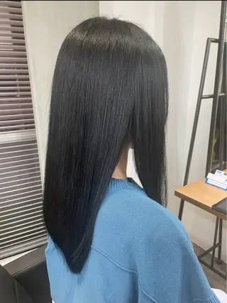 セミロング PEAKS　渋谷店所属・髪質改善🌟 TAKERUのヘアスタイル