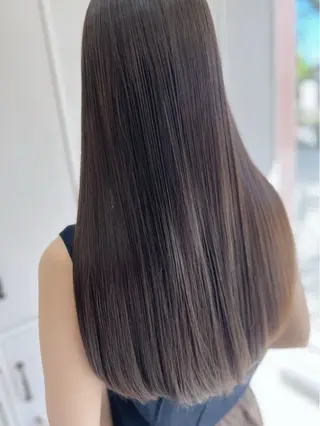 ロング カラー 勅使河原 裕生 Fiora大森のヘアスタイル