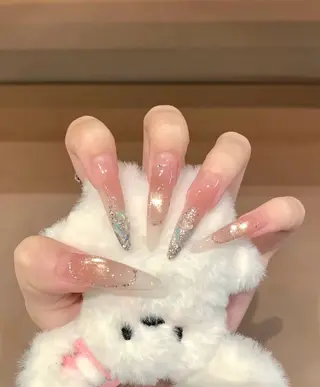 ネイル BEAUTY NAIL SALON所属・beautynail Emiのネイルデザイン