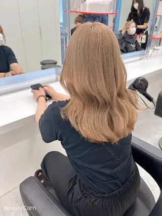 セミロング 透明感ヘア/ベージュ 🩶shiho🩶のヘアスタイル