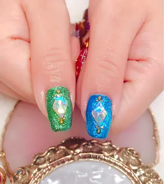ネイル CROWN プライベートサロンのネイルデザイン