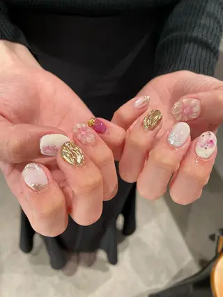 ネイル ナチュラル透明感🌱 小山美樹子のヘアスタイル