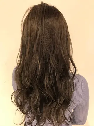 ミディアム カラー AMI Hair  supply所属・髪質改善カラー 韓国風レイヤーのヘアスタイル