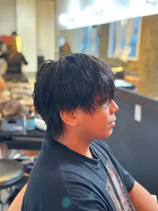 メンズ メンズパーマ 宮本礼慈のヘアスタイル