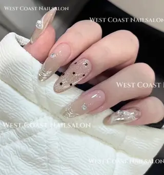 ネイル リボン、ガーリー パーツ放題専門店のネイルデザイン