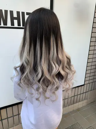 ロング ハイトーン✨艶髪💘 💘 AYANO💘のヘアスタイル