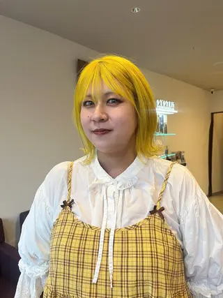 ミディアム カラー 渋谷/ブリーチ/暖色 姫汝のエステ・リラクイメージ