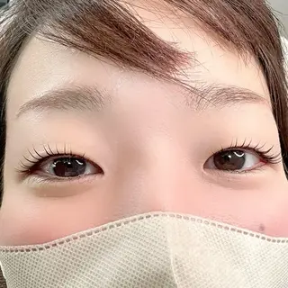 マツエク・マツパ calm eyelash×eyebrow所属・中川 千夏のマツエク・マツパデザイン