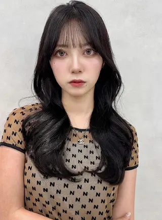 ロング 増子 美沙希のヘアスタイル