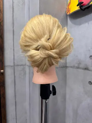 ロング ヘアアレンジ 石井 綺乃のヘアスタイル