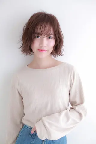 ショート レイヤー,ボブ / 彩未のヘアスタイル