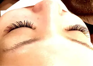 マツエク・マツパ GRACE所属・磯見 歩未のマツエク・マツパデザイン