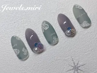 ネイル Jewels nail lily 白楽所属・ネイルサロン Jewels Mのネイルデザイン