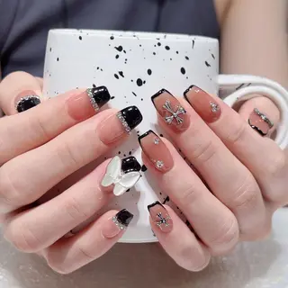 ネイル Queens momoのネイルデザイン