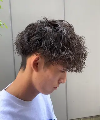 パーマ メンズ ニュアンス/フェザー /ウルフ/伶馬のヘアスタイル