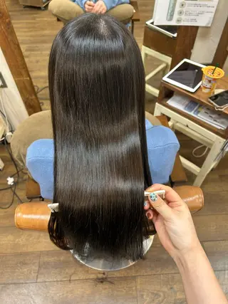 ロング カラー 徳 永のヘアスタイル