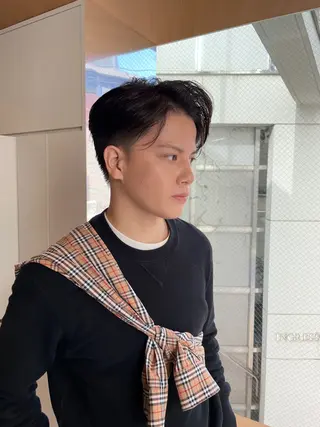 ショート メンズ センターパート /ニュアンスパーマのヘアスタイル