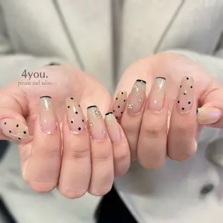 ネイル nail salon ４ｙｏｕ．のネイルデザイン