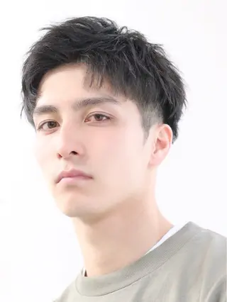 ミディアム パーマ メンズ メンズカット×眉毛 デザイナー⚘Nanaの眉毛・アイブロウイメージ