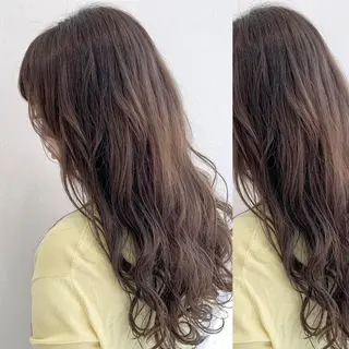 セミロング カラー JuNブリーチに 縮毛矯正するプロのヘアスタイル