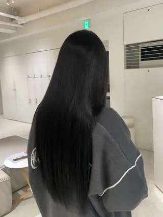 カラー yumea ⠀のヘアスタイル