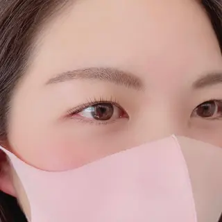 マツエク・マツパ Eyelash salon MORE(モア)所属・安納 麻穂のエステ・リラクイメージ