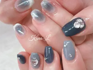 カラー ネイル 芦辺 香奈のネイルデザイン
