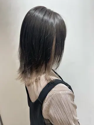 ミディアム カラー 🐺ウルフ/レイヤー 似合わせ‎🤍沙羅のヘアスタイル