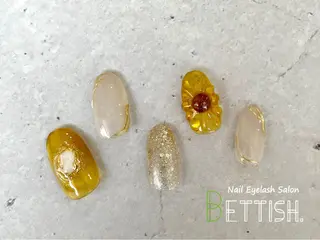 ネイル BETTISH. KUMIKO☺︎︎のネイルデザイン