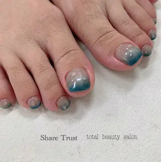 ネイル sharetrust 🐳AKEのネイルデザイン