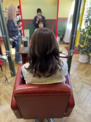 セミロング cureK所属・米倉 麻衣のヘアスタイル