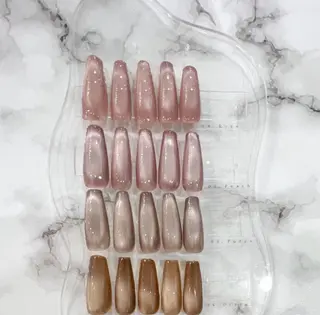 ネイル KUGO SALON所属・KUGO SALON めぐみのネイルデザイン