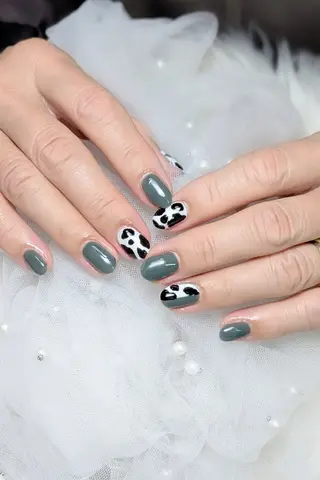 ネイル m&pPrivate nailsalonのネイルデザイン