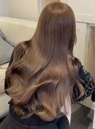 ロング カラー 心斎橋ハイトーン特化 midori🍀のヘアスタイル