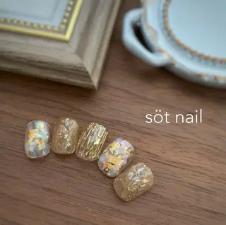 ネイル söt nail所属・岡田 恵美のネイルデザイン