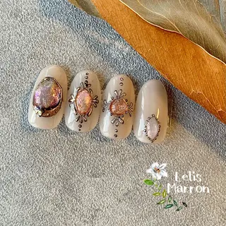 ネイル Lelis Marron所属・岸 侑李のネイルデザイン